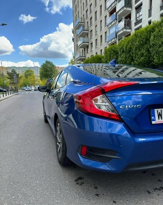 Honda Civic cena 70000 przebieg: 76000, rok produkcji 2018 z Warszawa małe 352